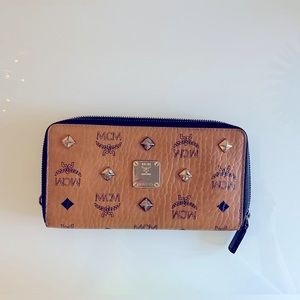 MCM Wallet